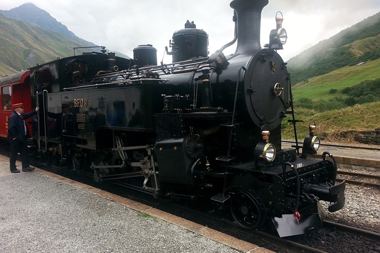 horskymi-vlaky-po-svycarsku-foto-19